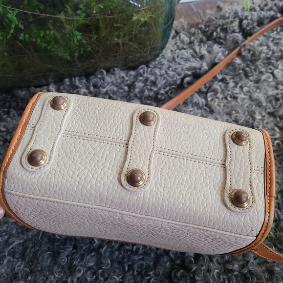 SWAPPED Dooney & Bourke White Leather Shoulder Bag + Wallet - Picture 8 of 16